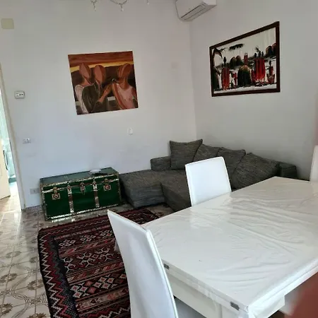 Gorgeous Flat In Pigneto * רומא
