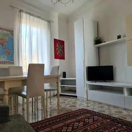 Gorgeous Flat In Pigneto דירה *