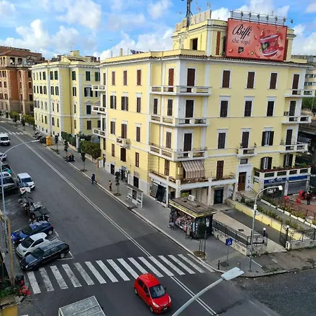 Gorgeous Flat In Pigneto * 罗马